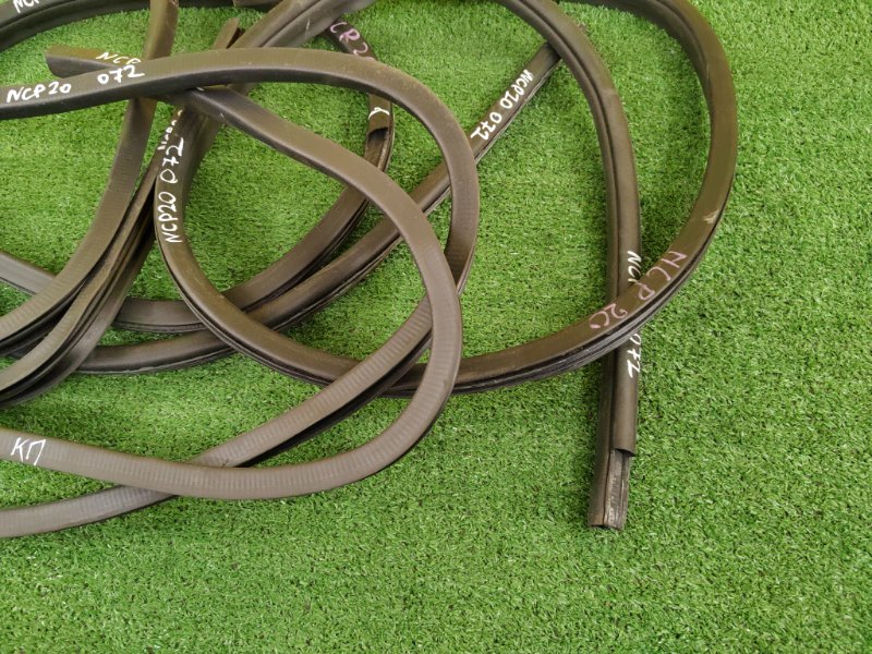 уплотнитель, 2000 рублей, Красноярск