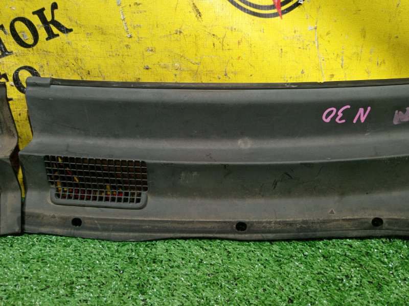 Решетка под лобовое стекло, 800 рублей, Красноярск