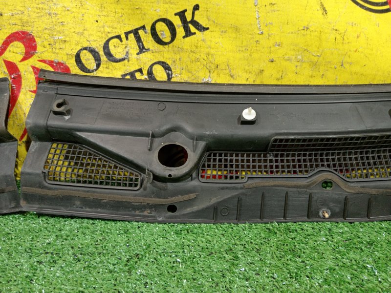 Решетка под лобовое стекло, 800 рублей, Красноярск