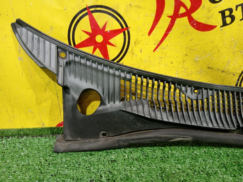 Решетка под лобовое стекло, 800 рублей, Красноярск