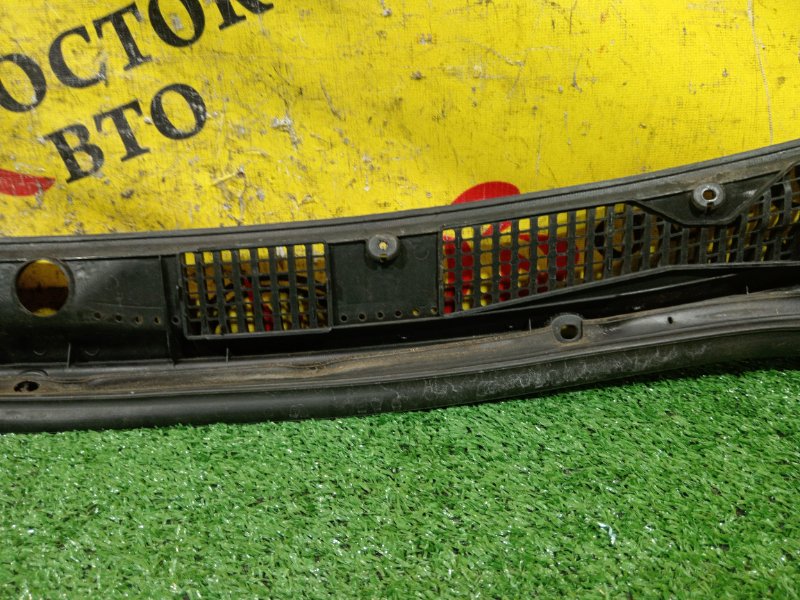 Решетка под лобовое стекло, 800 рублей, Красноярск