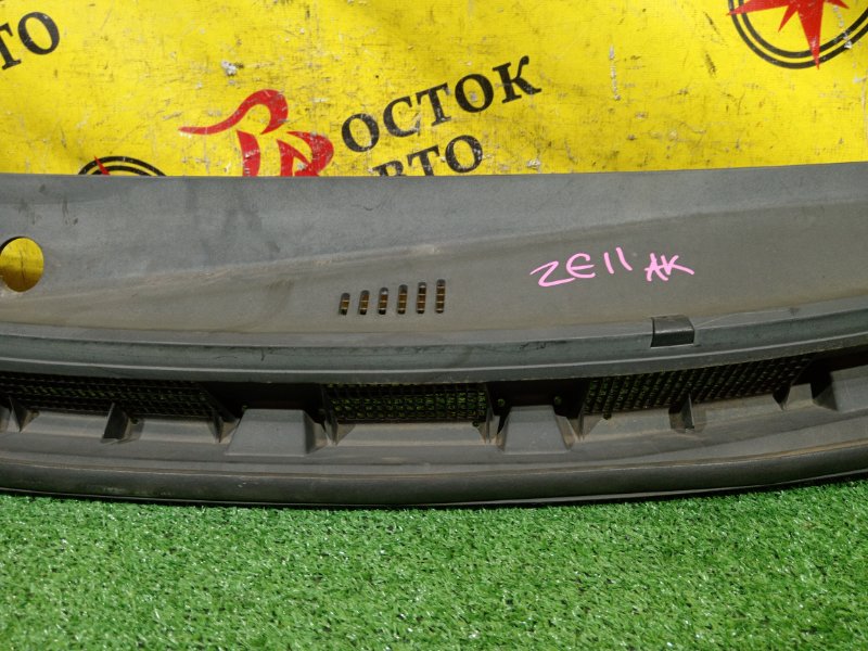 Решетка под лобовое стекло, 500 рублей, Красноярск