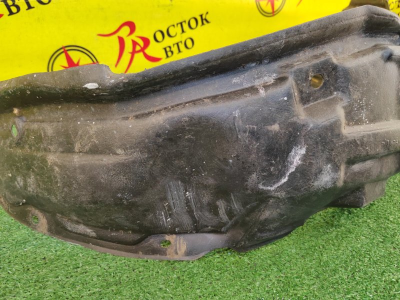 Подкрылок, 300 рублей, Красноярск