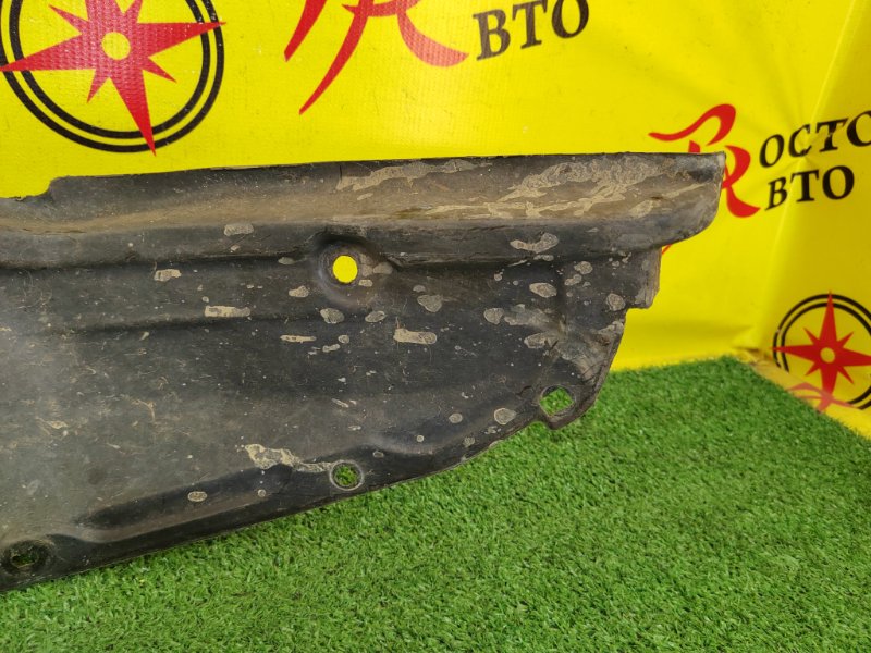 Подкрылок, 300 рублей, Красноярск