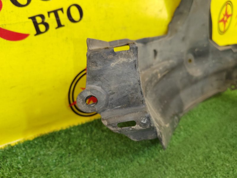 Подкрылок, 1500 рублей, Красноярск