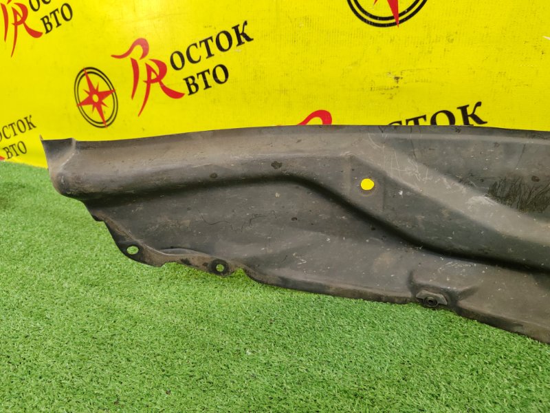 Подкрылок, 800 рублей, Красноярск