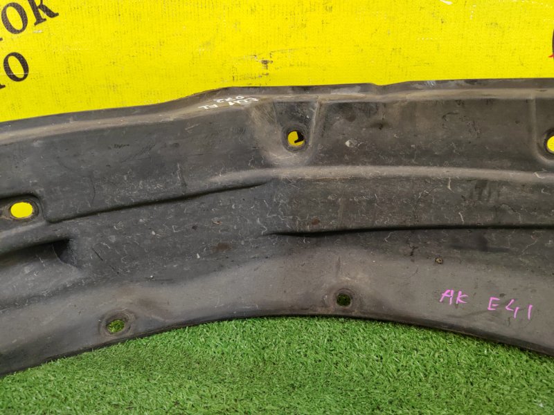 Подкрылок, 1500 рублей, Красноярск