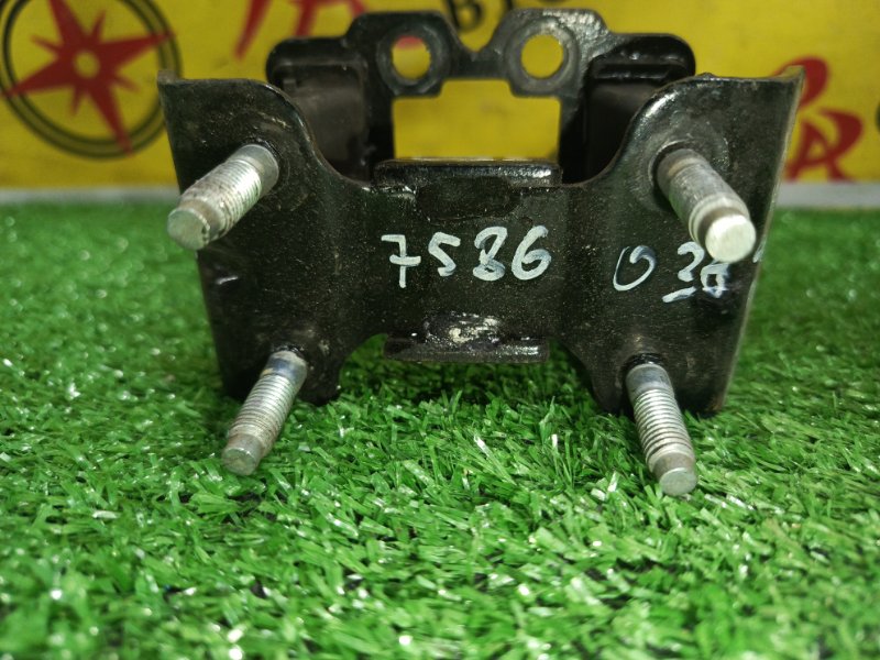 Подушка двигателя, 700 рублей, Красноярск