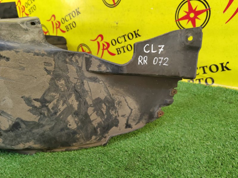 Подкрылок, 500 рублей, Красноярск