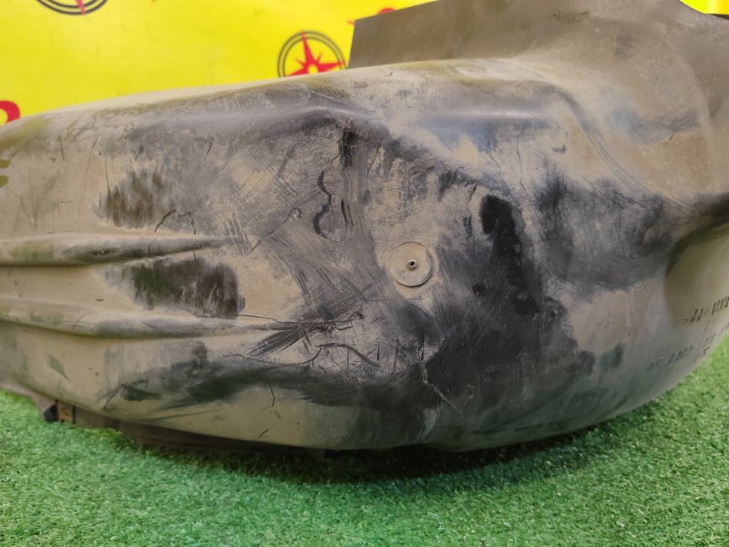 Подкрылок, 500 рублей, Красноярск