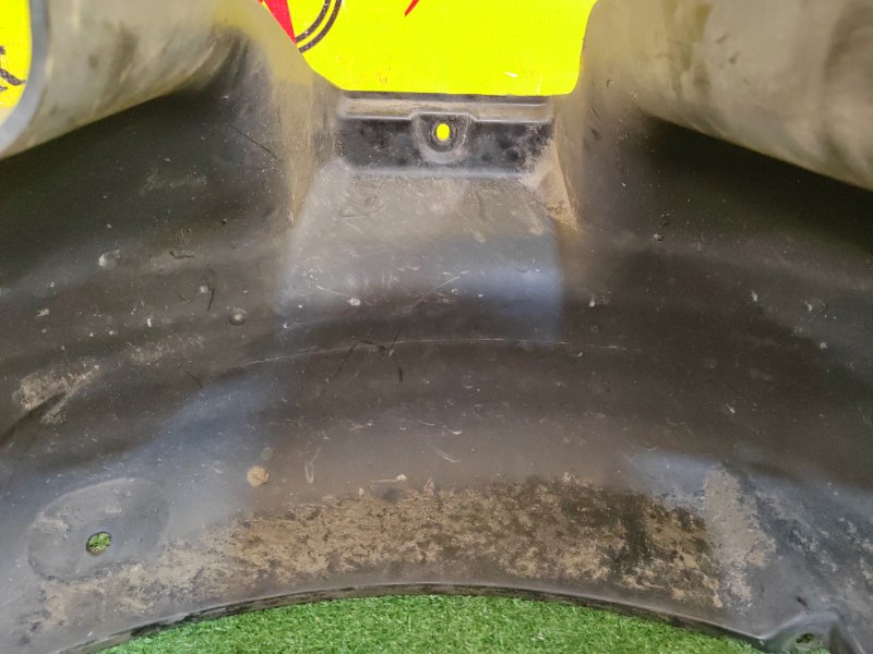 Подкрылок, 500 рублей, Красноярск