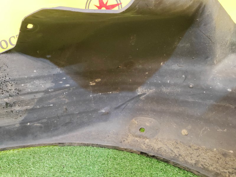 Подкрылок, 500 рублей, Красноярск