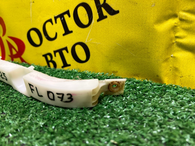 Клипса бампера, 500 рублей, Красноярск