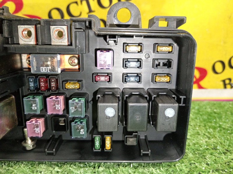 Блок предохранителей, 500 рублей, Красноярск