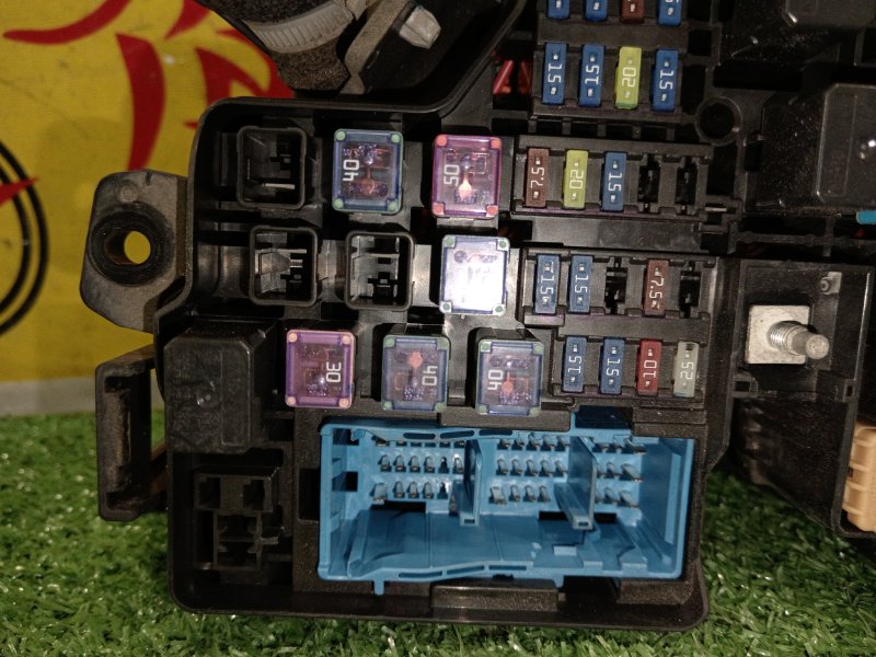 Блок предохранителей, 500 рублей, Красноярск