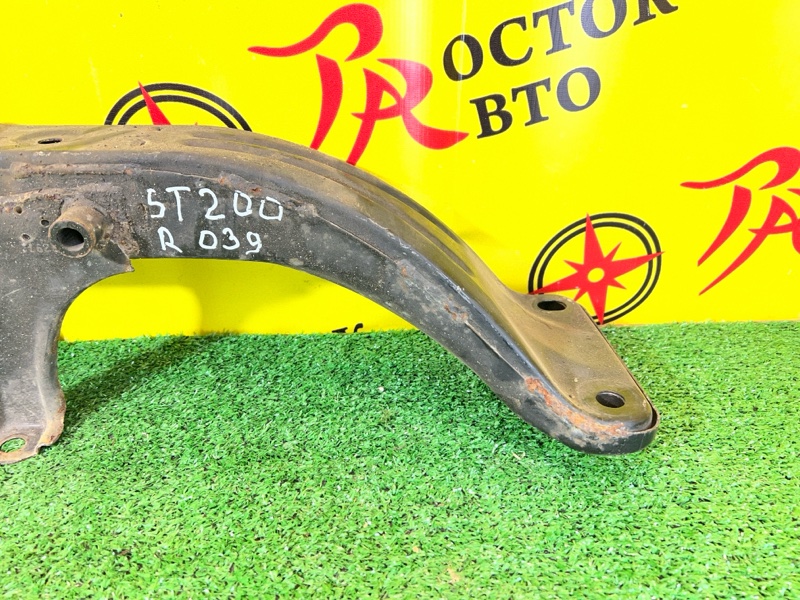 балка поперечная, 700 рублей, Красноярск