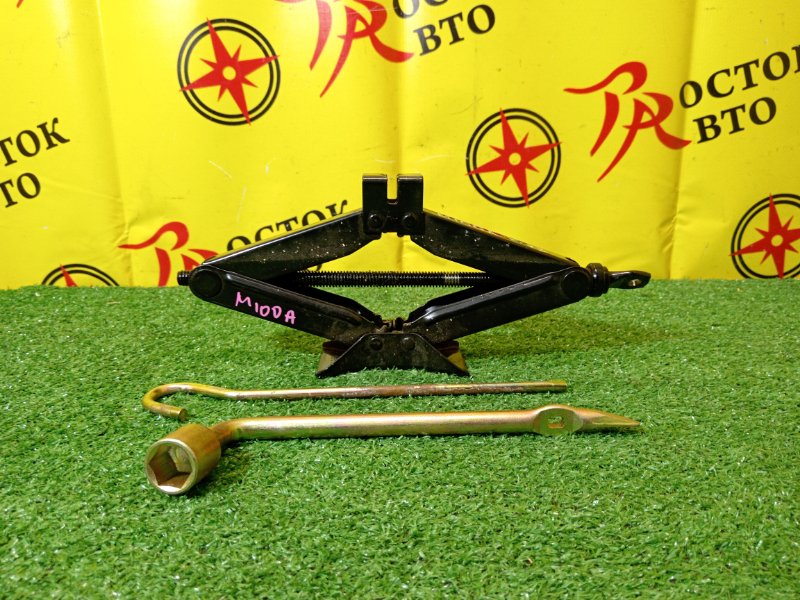 Домкрат, 2000 рублей, Красноярск