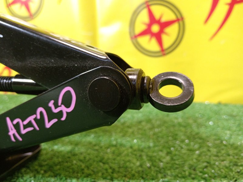 Домкрат, 2000 рублей, Красноярск