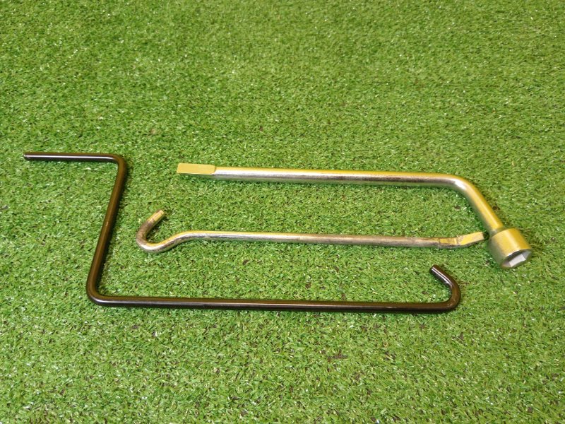 Домкрат, 2000 рублей, Красноярск