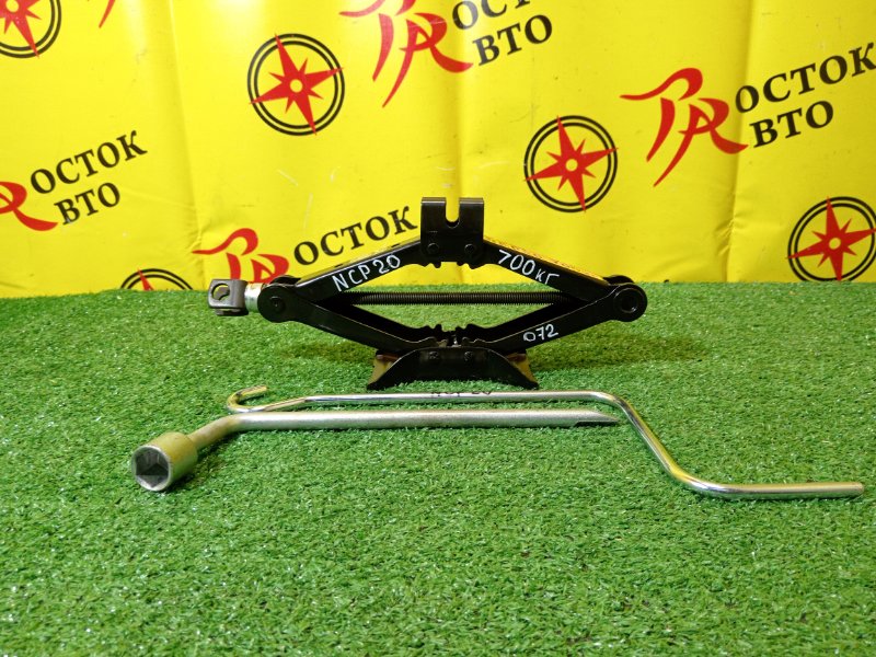 Домкрат, 2000 рублей, Красноярск