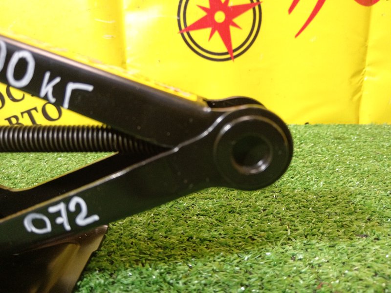 Домкрат, 2000 рублей, Красноярск