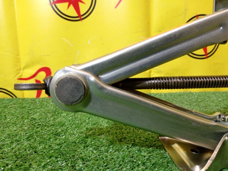 Домкрат, 2000 рублей, Красноярск