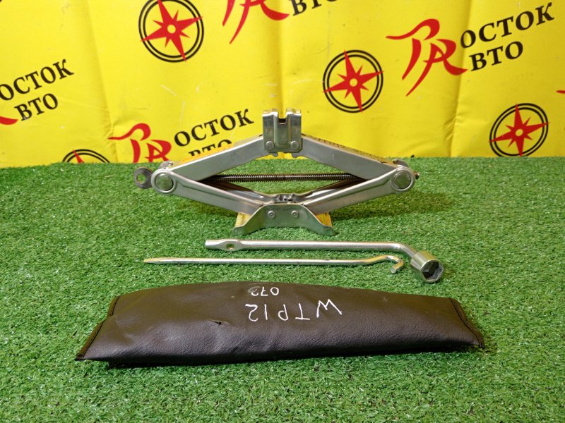 Домкрат, 2000 рублей, Красноярск