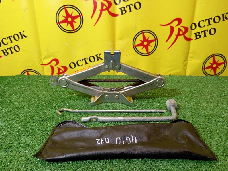 Домкрат, 2000 рублей, Красноярск