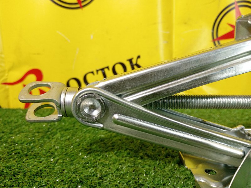 Домкрат, 2000 рублей, Красноярск