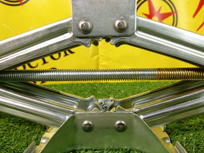 Домкрат, 2000 рублей, Красноярск