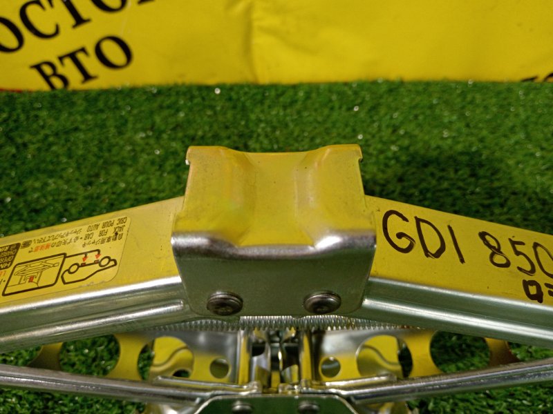 Домкрат, 2000 рублей, Красноярск