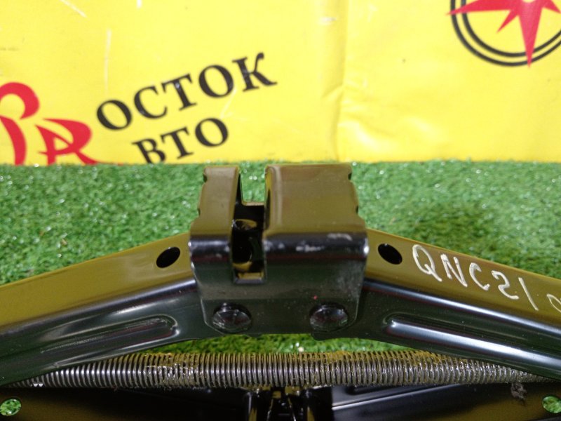 Домкрат, 2000 рублей, Красноярск