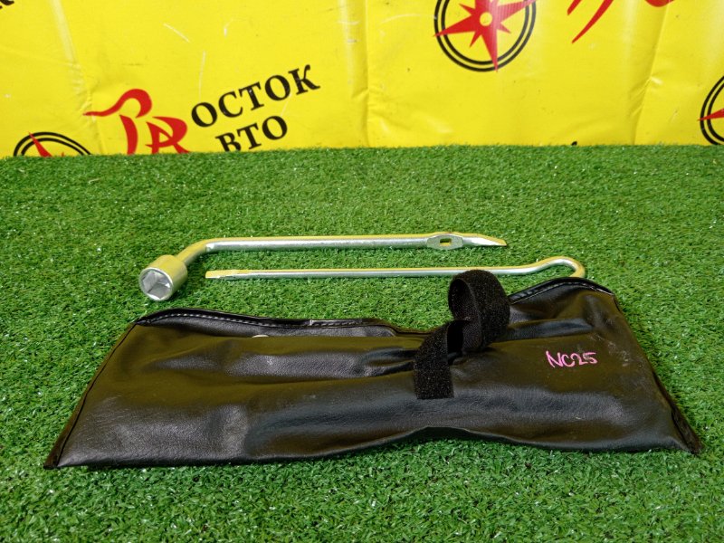 Домкрат, 2000 рублей, Красноярск