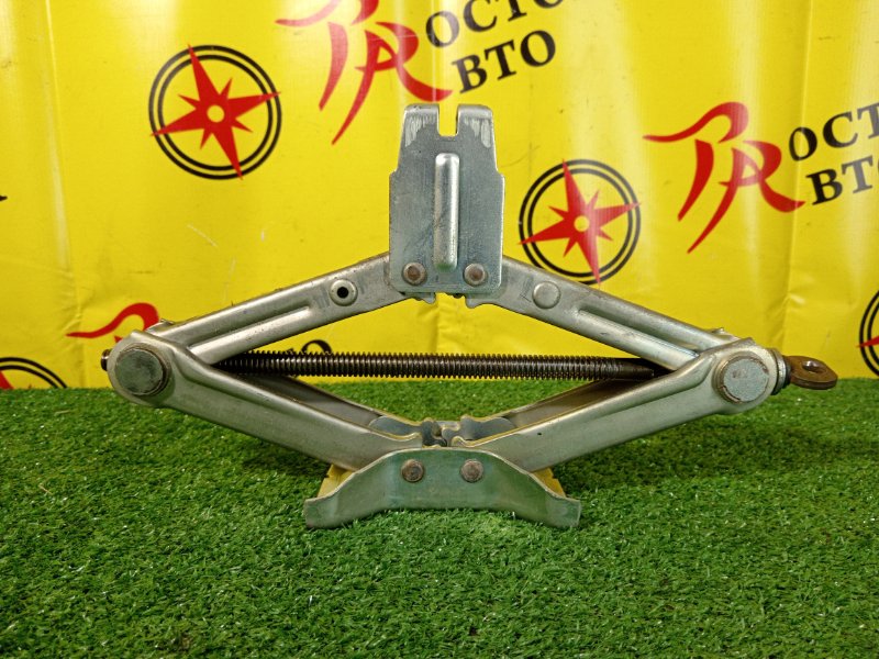 Домкрат, 2000 рублей, Красноярск