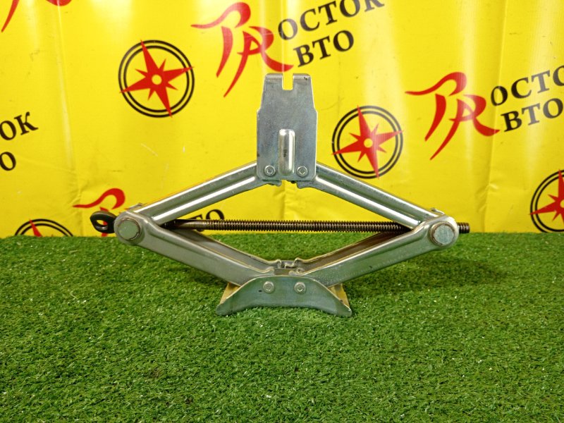 Домкрат, 2000 рублей, Красноярск