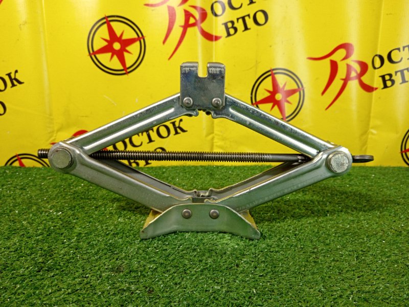 Домкрат, 2000 рублей, Красноярск