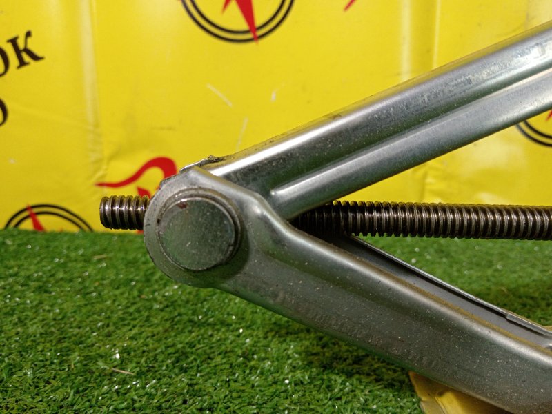 Домкрат, 2000 рублей, Красноярск