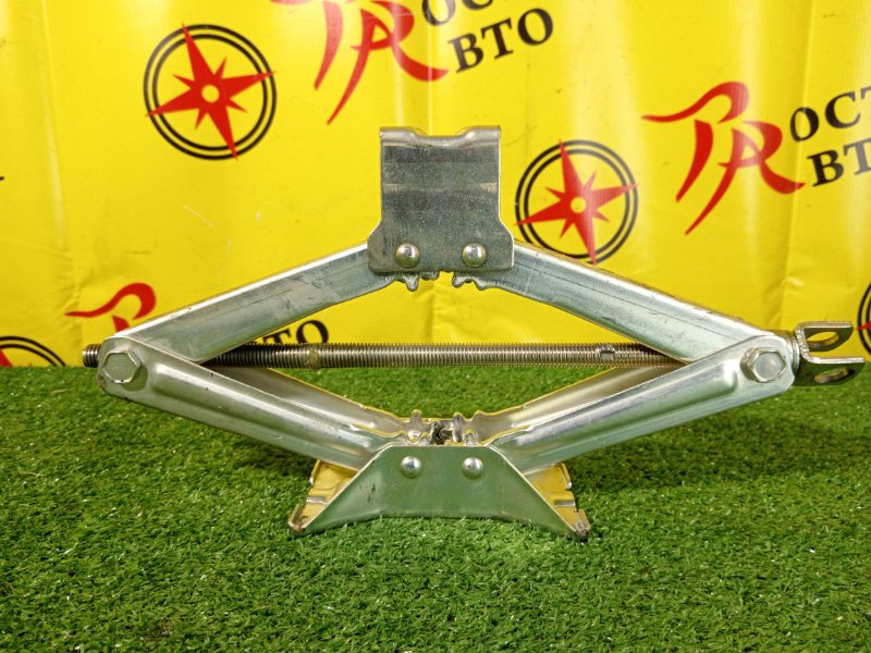 Домкрат, 2000 рублей, Красноярск