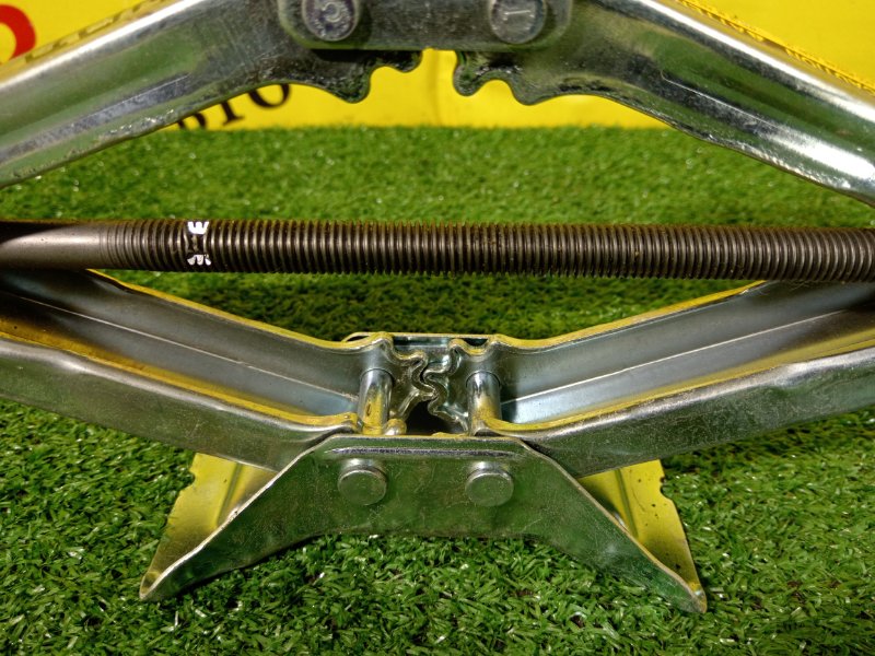 Домкрат, 1500 рублей, Красноярск