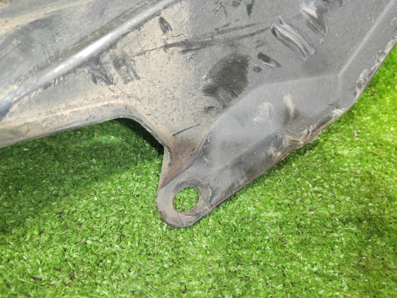 Подкрылок, 400 рублей, Красноярск