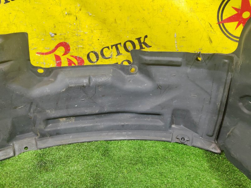 Подкрылок, 1300 рублей, Красноярск