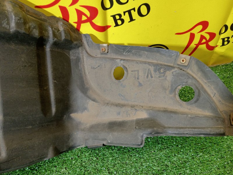 Подкрылок, 800 рублей, Красноярск