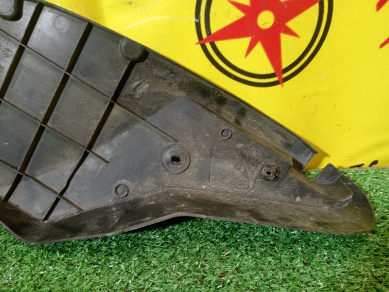 Подкрылок, 800 рублей, Красноярск