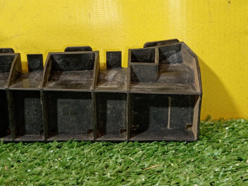 Клипса бампера, 500 рублей, Красноярск