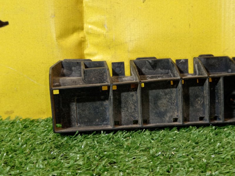 Клипса бампера, 500 рублей, Красноярск