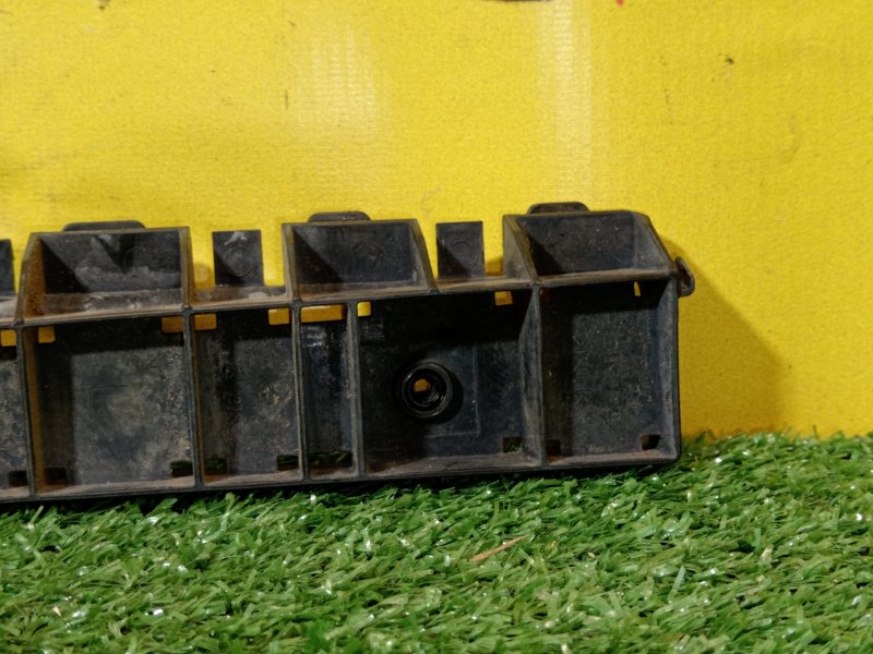 Клипса бампера, 500 рублей, Красноярск