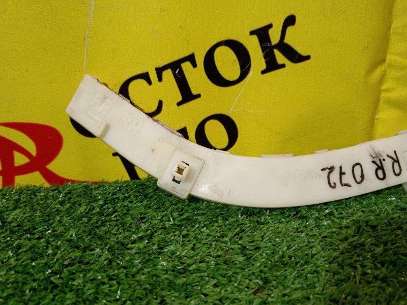 Клипса бампера, 500 рублей, Красноярск