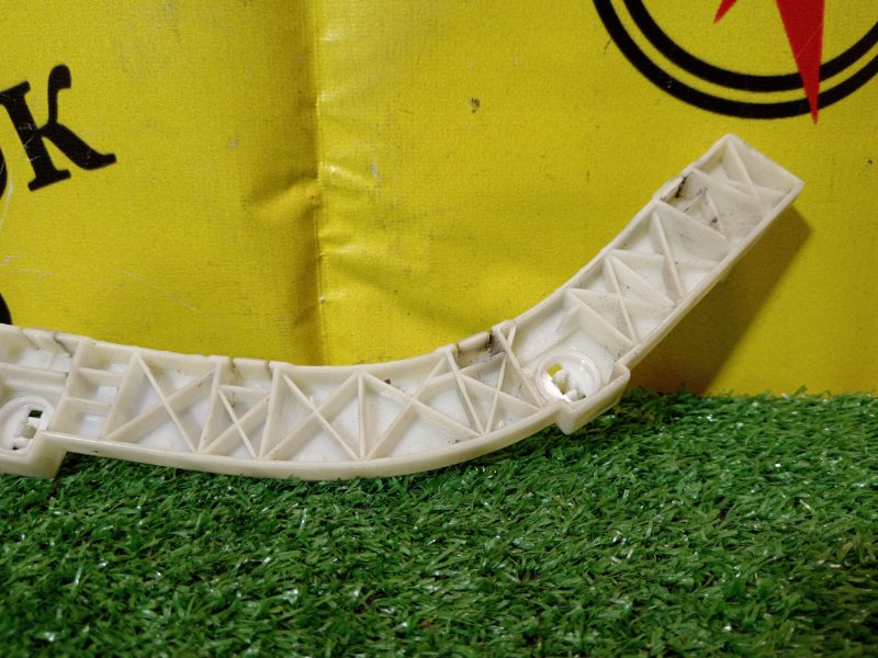 Клипса бампера, 500 рублей, Красноярск