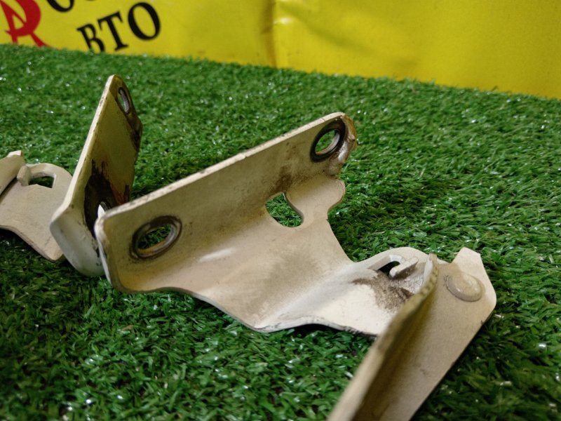 Петля капота, 300 рублей, Красноярск