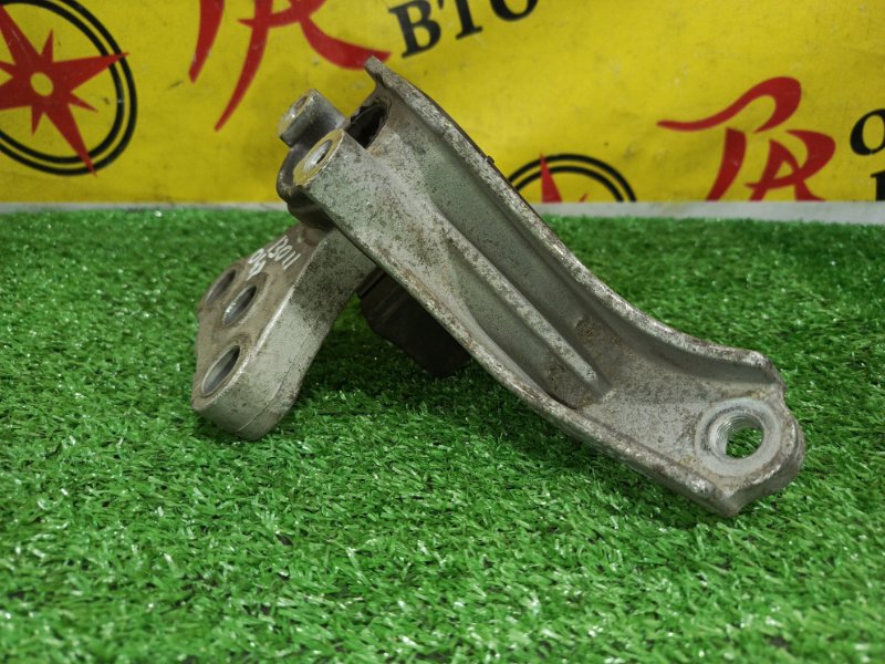 Подушка двигателя, 300 рублей, Красноярск